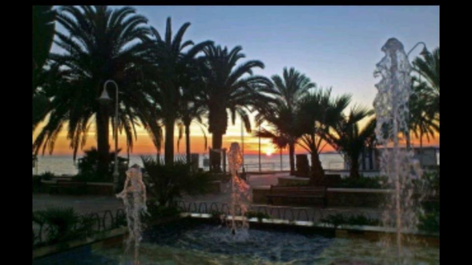 Seaside Romantic Apartment Algarrobo Costa Eksteriør bilde